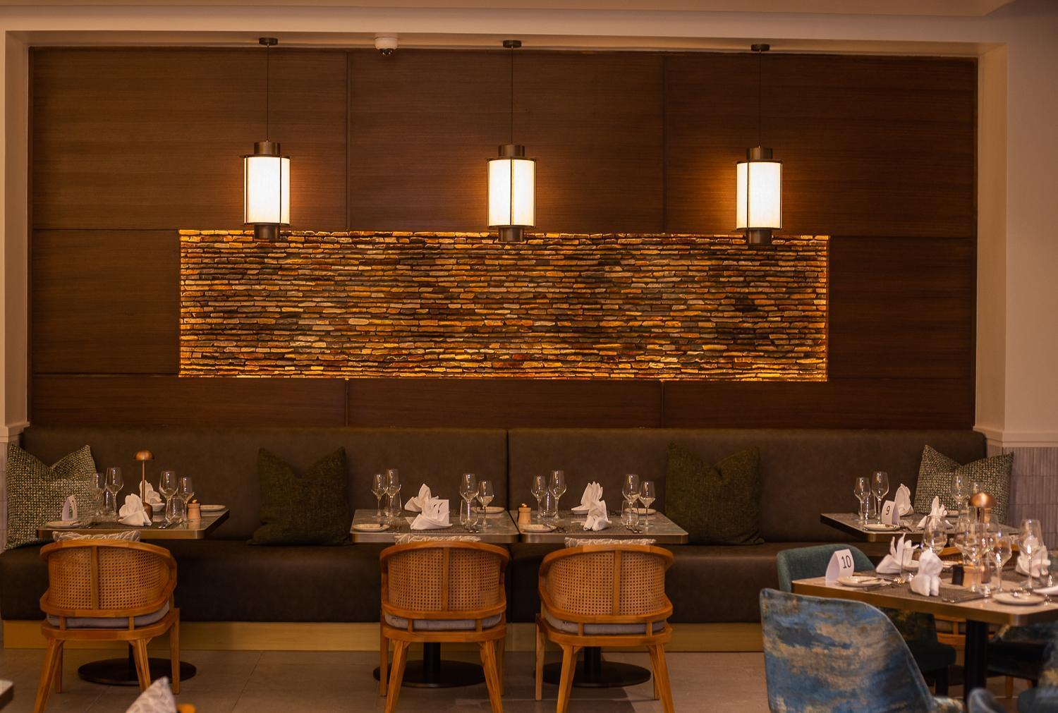 Moevenpick Ambassador Hotel Accra Bagian luar foto