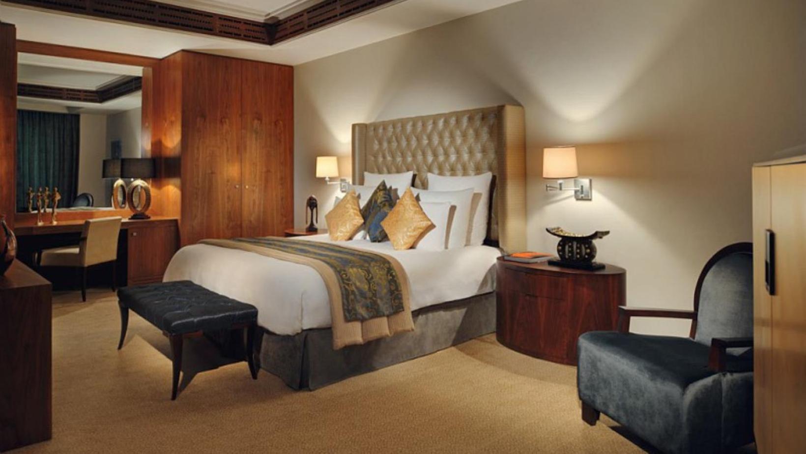 Moevenpick Ambassador Hotel Accra Bagian luar foto
