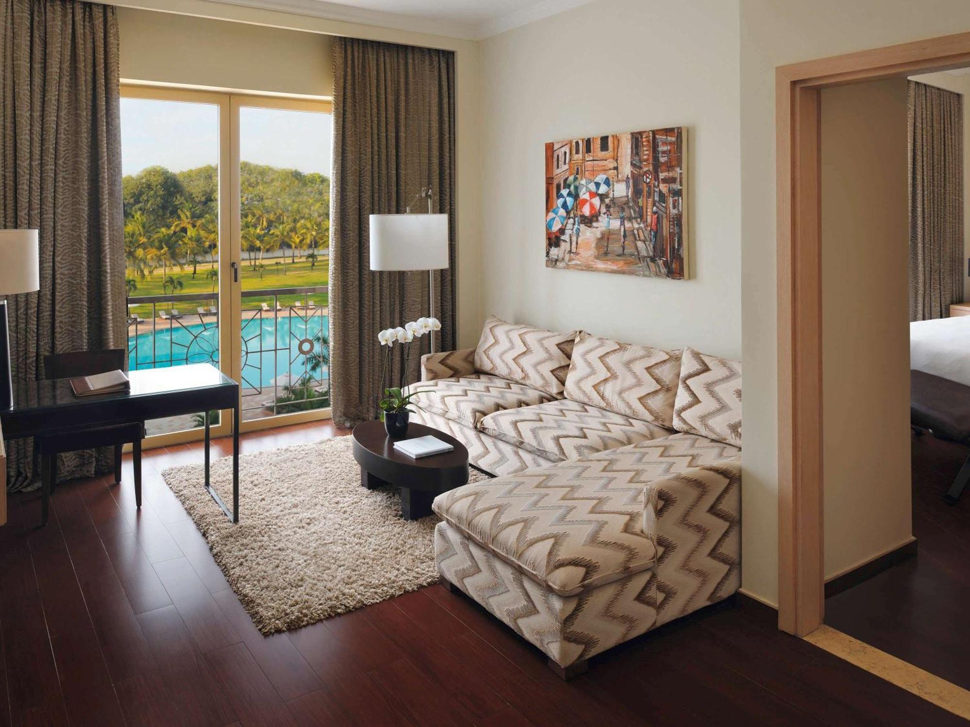 Moevenpick Ambassador Hotel Accra Bagian luar foto